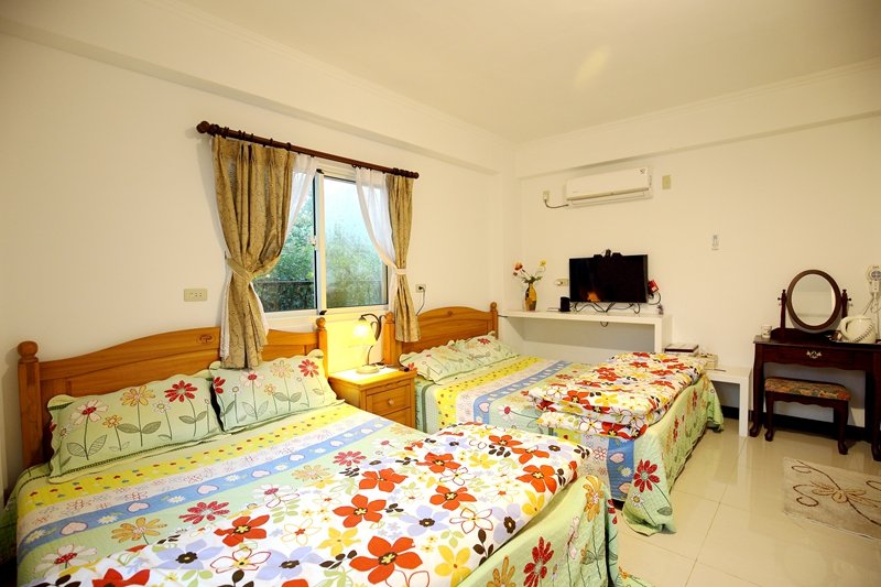 🌿 四人套房（B 館） - 房型照片